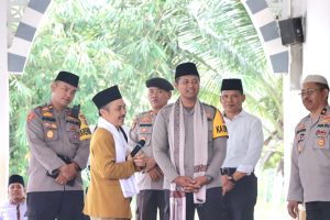 Caption poto : Kapolres Mura Kunjungi Ponpes Syifaul janan