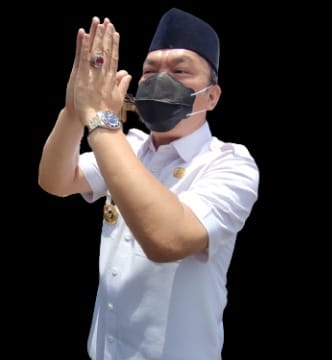 Caption poto : bupati Empat Lawang Dr h Joncik Muhammad